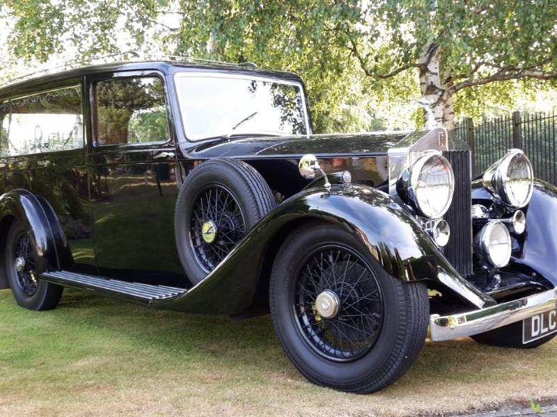 Find out more about Barnes & Hicks