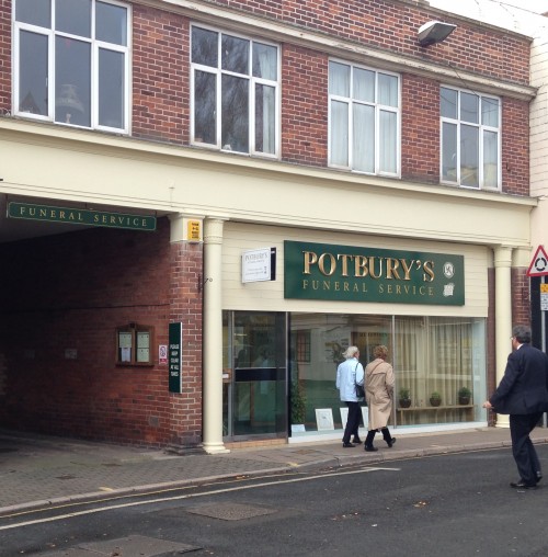 The logo for Potburys Funeral Service