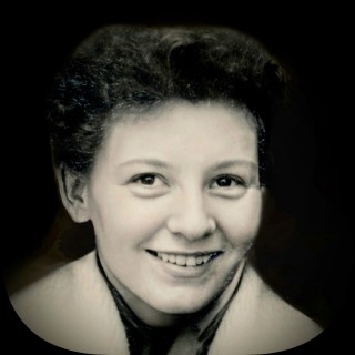 A photo of Eileen Ayres