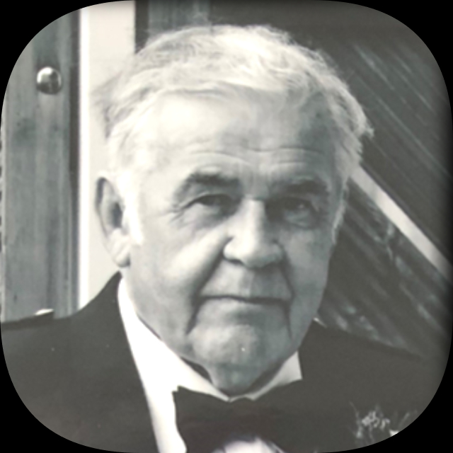 Mr Ian James Menzies