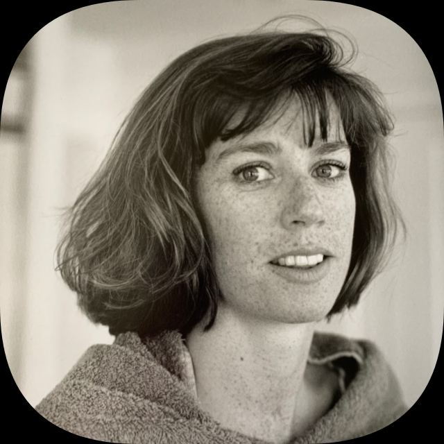 Mrs Susan V Luckyn Malone
