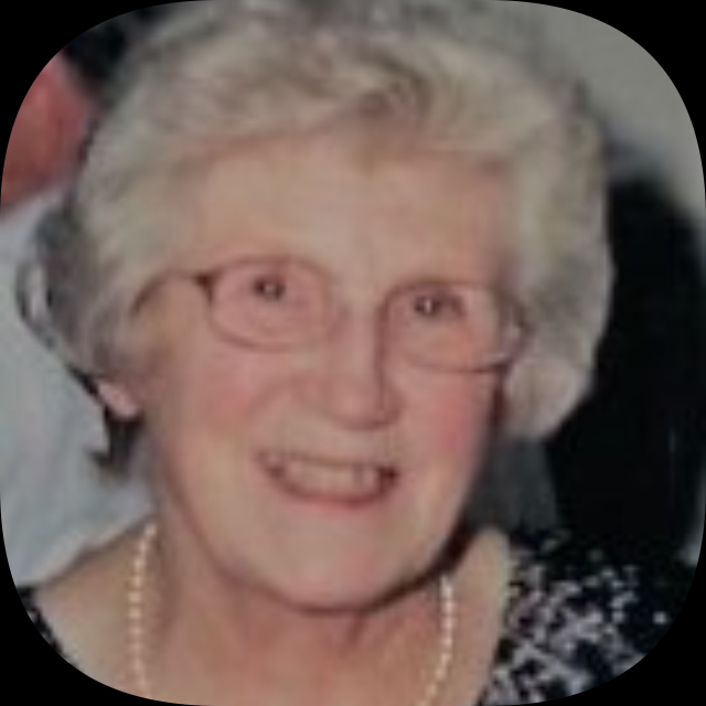 Mrs Sheena Breslin