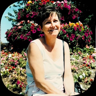 A photo of Kay Kinnear