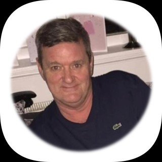 A photo of Richard Lawson