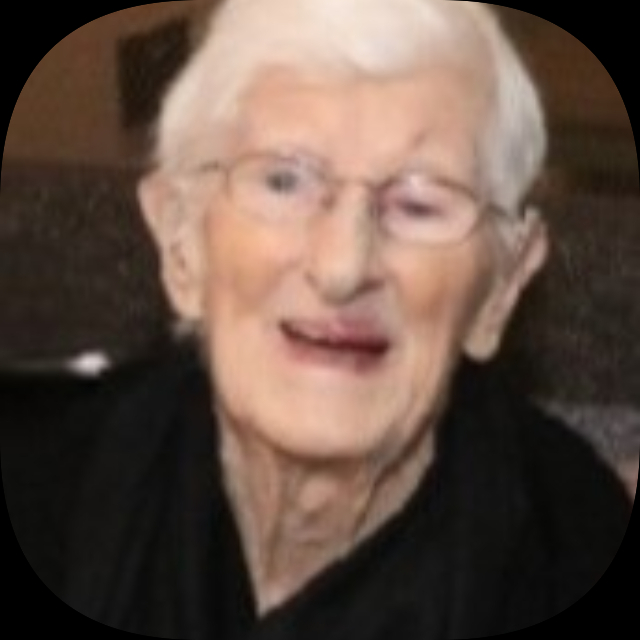 Mrs Patricia Lockett