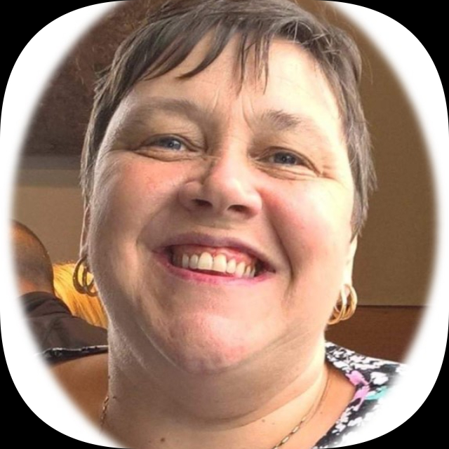 Mrs Suzanne Henderson