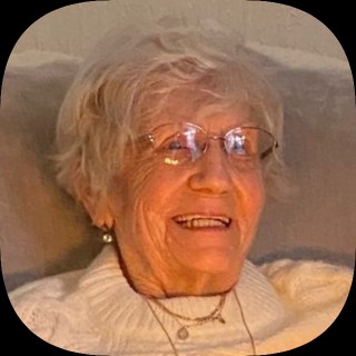 A photo of Vivien Hawkins