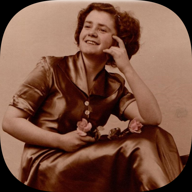 Mrs Margaret Lawrence