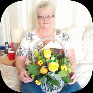 Sheena Barnes (nee Glen)