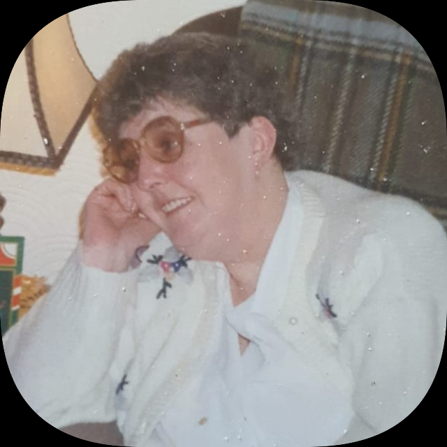 Mrs Jeanette Green