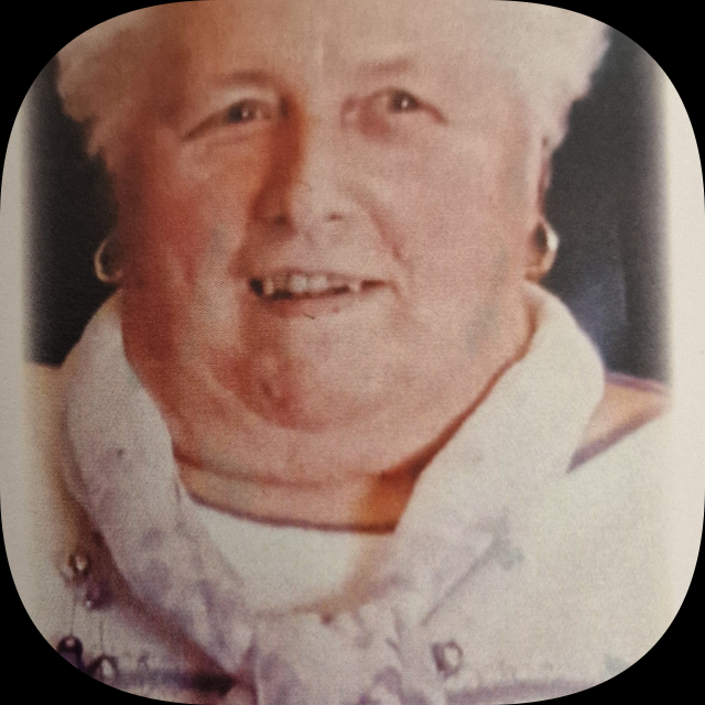 Mrs Marina Barlow