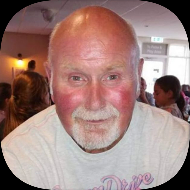 Mr Alan Gray