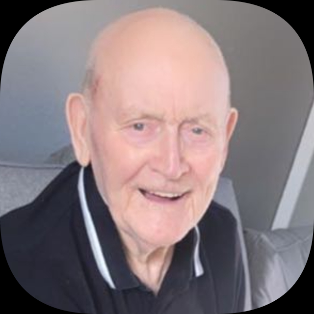Mr Kenneth John MacLeod