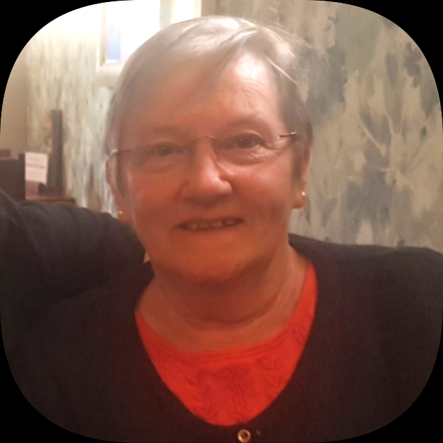 Liz Cunningham (nee Gemmell)