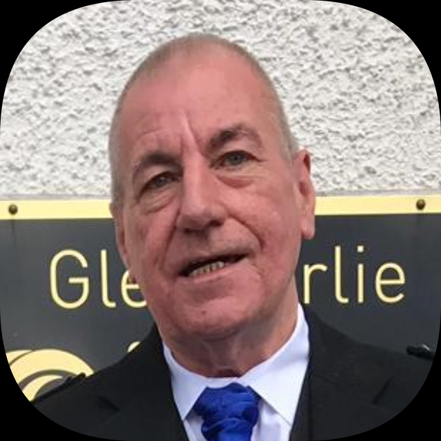 Mr Derek Tomlin