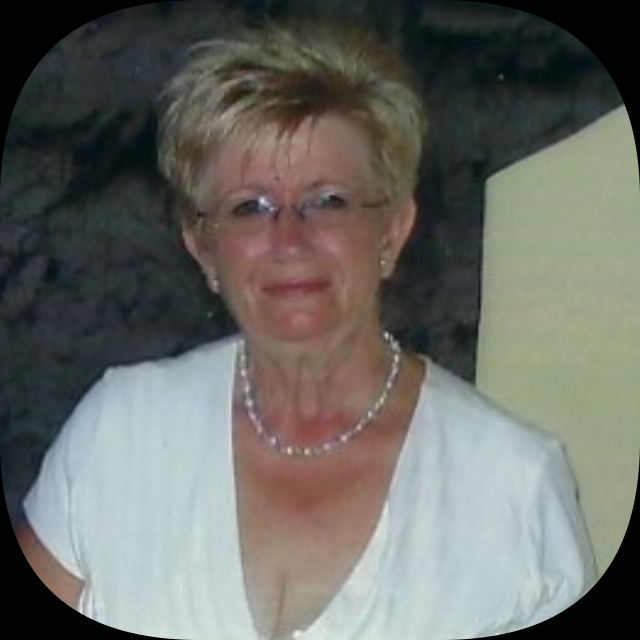 Mrs Sandra Bishop