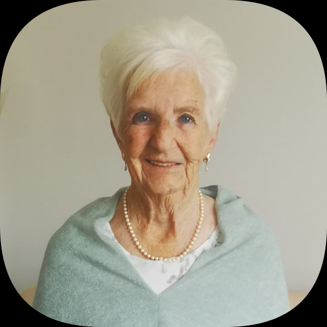 Mrs Nancy MacLean