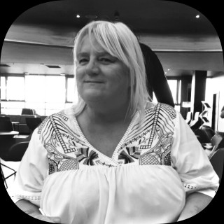 A photo of Kim Robertson