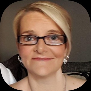 A photo of Debra Reid