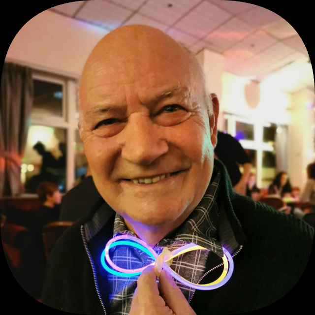Mr Derek John Chambers