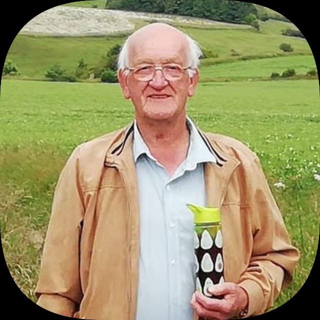 Mr Mike Richardson