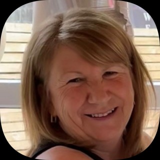 A photo of Lorraine Creighton