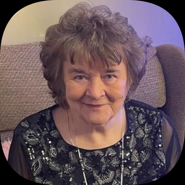 Mrs Maureen McKenna (Fleming)