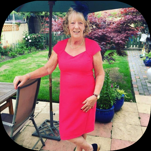 Mrs Sandra Shearer