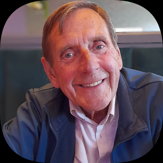 Mr Steven Elliot McLean