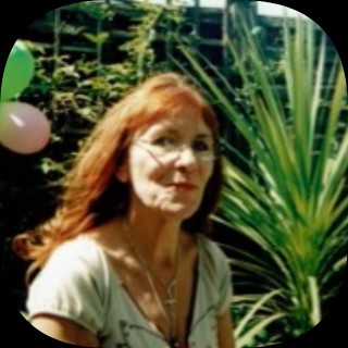 A photo of Annie Niner