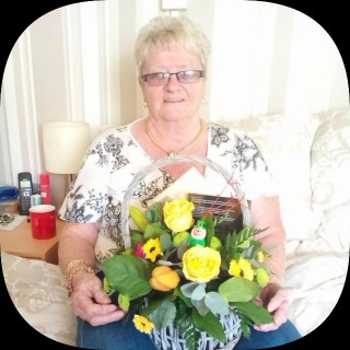 Sheena Barnes (nee Glen)