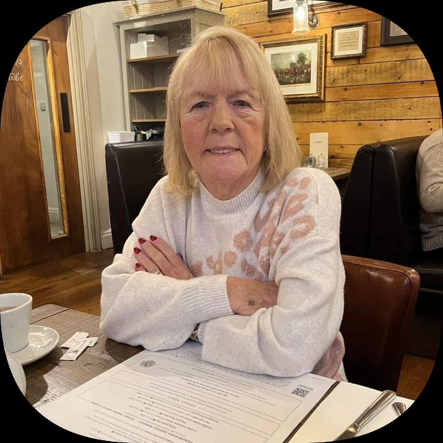 Mrs Christine Richardson